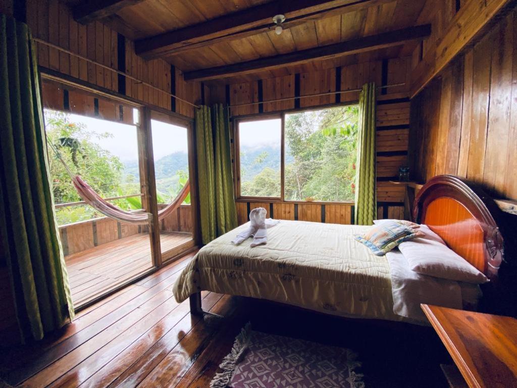 Eden Treehouse Villa Mindo Eksteriør bilde